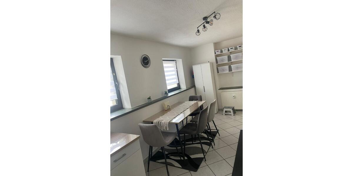 Etagenwohnung Schmelz - 3 Zimmer, 73 m&sup2;, 590&euro; | Angebot:26165328