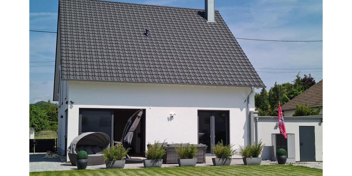 Repräsentatives lichtdurchflutetes Komforthaus in idyllischer Stadtrandlage - Einfamilienhaus Bexbach | Angebot:21093772