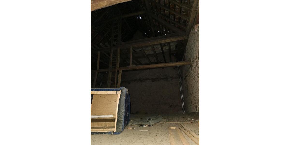 Einfamilienhaus Sankt Wendel - 9 Zimmer, 223 m&sup2;, 160.000&euro; | Angebot:23163782