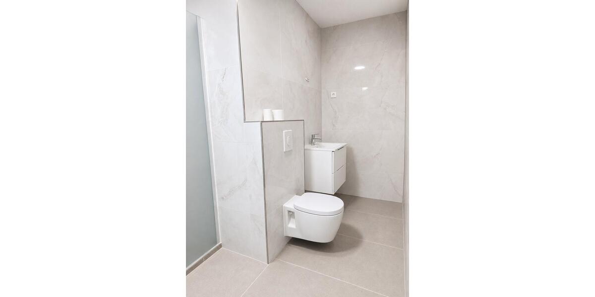 Erdgeschoßwohnung Saarbrücken Dudweiler - 5 Zimmer, 100 m&sup2;, 1.200&euro; | Angebot:26615910
