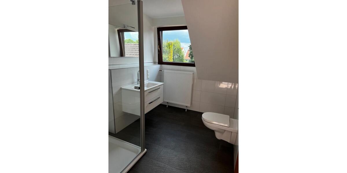 Dachgeschoßwohnung Saarlouis - 3 Zimmer, 81 m&sup2;, 820&euro; | Angebot:25712634