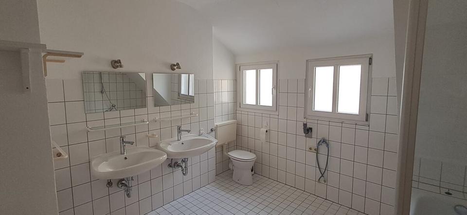 Dachgeschoßwohnung Zweibrücken - 3 Zimmer, 75 m&sup2;, 650&euro; | Angebot:22842014