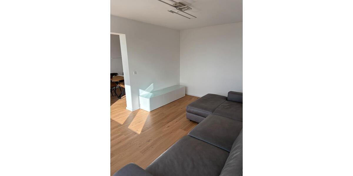 Etagenwohnung Saarbrücken Eschberg - 3 Zimmer, 70 m&sup2;, 940&euro; | Angebot:25804538