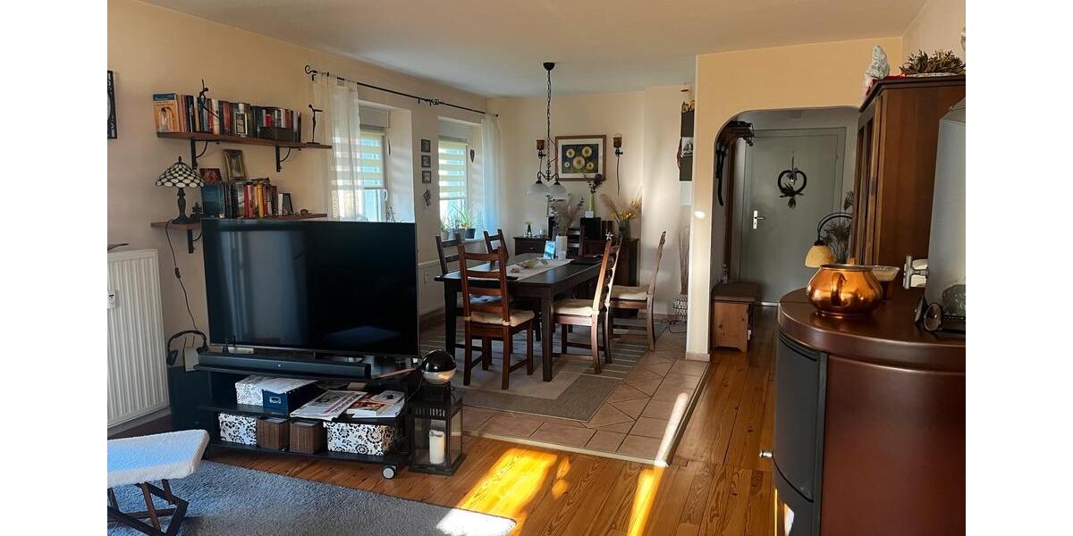 Etagenwohnung Saarbrücken Malstatt - 3 Zimmer, 81 m&sup2;, 222.000&euro; | Angebot:26549672