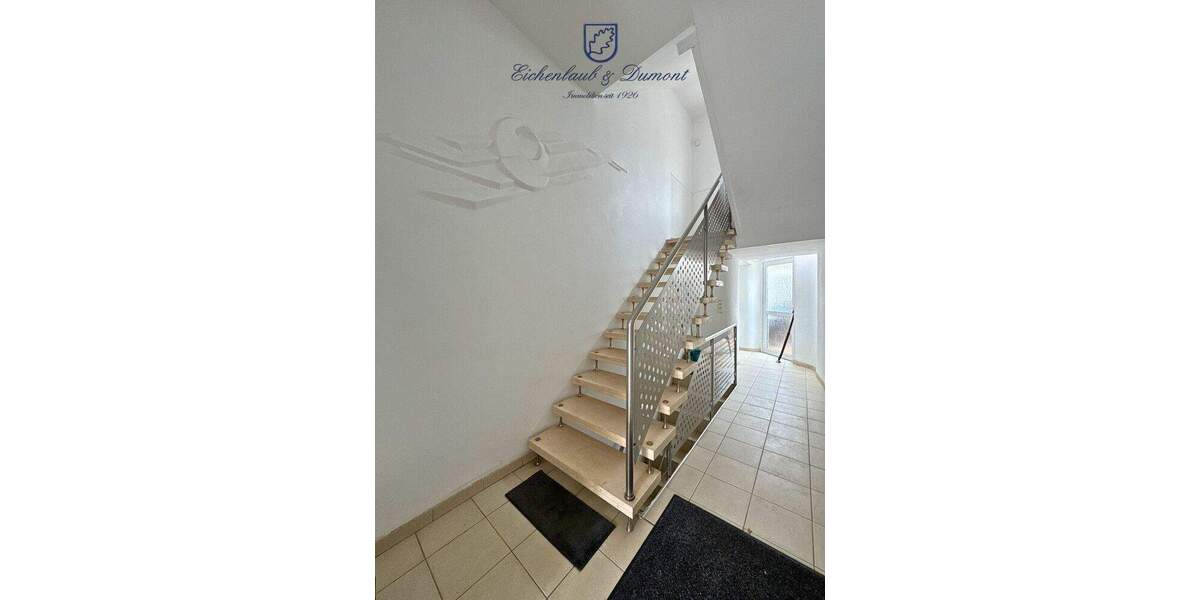 Mehrfamilienhaus, Wohnhaus Saarbrücken Burbach - 5 Zimmer, 122 m&sup2;, 390.000&euro; | Angebot:25747858