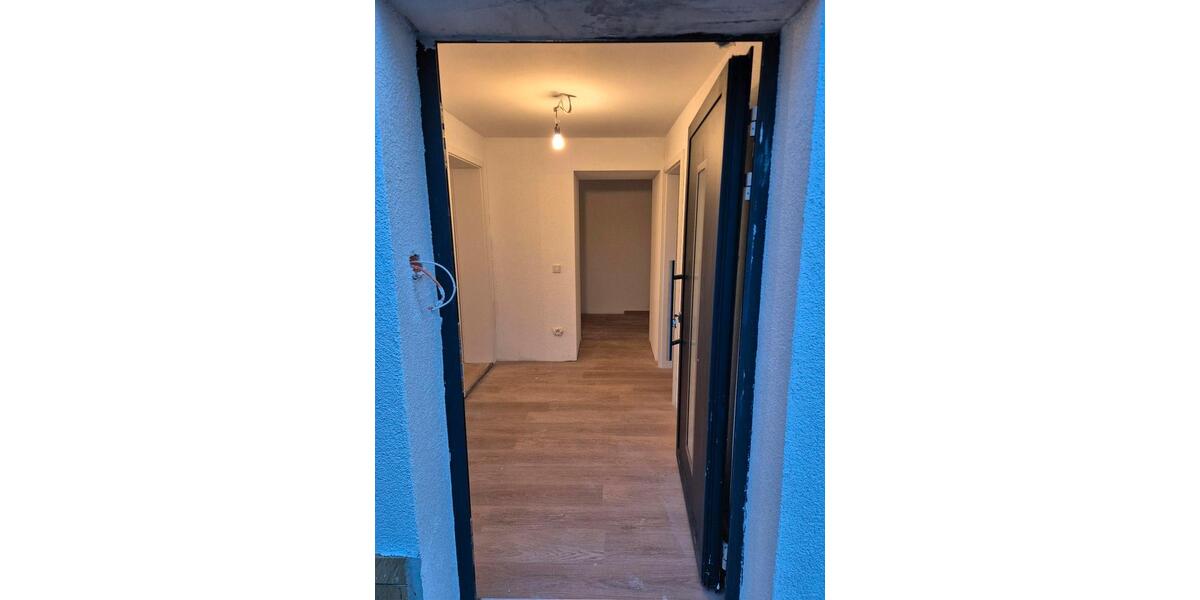 Etagenwohnung Schmelz - 3 Zimmer, 90 m&sup2;, 650&euro; | Angebot:24818135