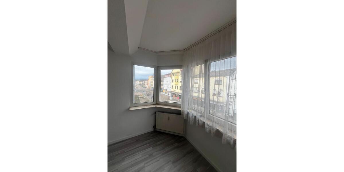 Etagenwohnung Völklingen - 2 Zimmer, 55 m&sup2;, 670&euro; | Angebot:25589317