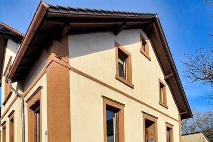 Haus Homburg - 6 Zimmer, 180 m&sup2;, 285.000&euro; | Angebot:25884238