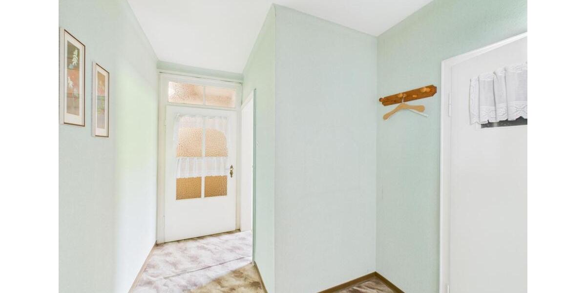 Dachgeschoßwohnung Neunkirchen Heinitz - 3 Zimmer, 70 m&sup2;, 580&euro; | Angebot:24805151