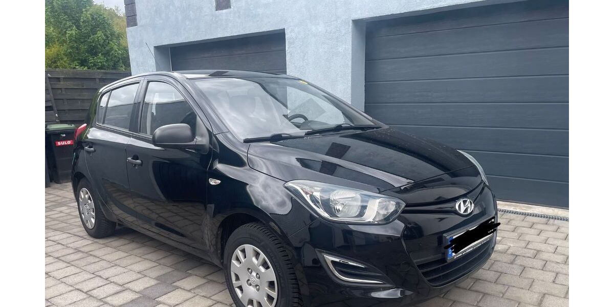 Hyundai i20 133.000 km 4.899 &euro; Blieskastel 66440