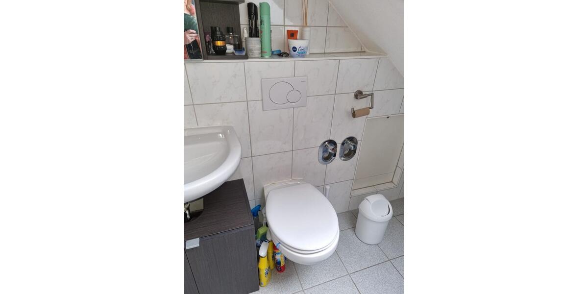 Dachgeschoßwohnung Bexbach - 2 Zimmer, 49 m&sup2;, 129.000&euro; | Angebot:26305153