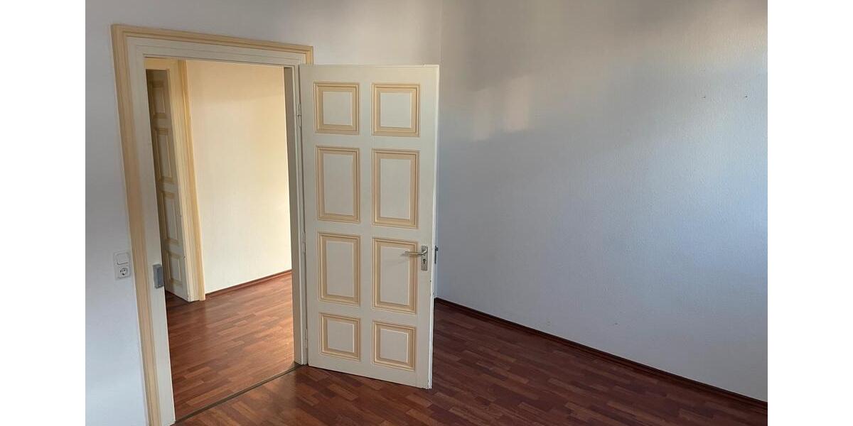 Etagenwohnung Sankt Wendel - 7 Zimmer, 134 m&sup2;, 1.200&euro; | Angebot:25224735