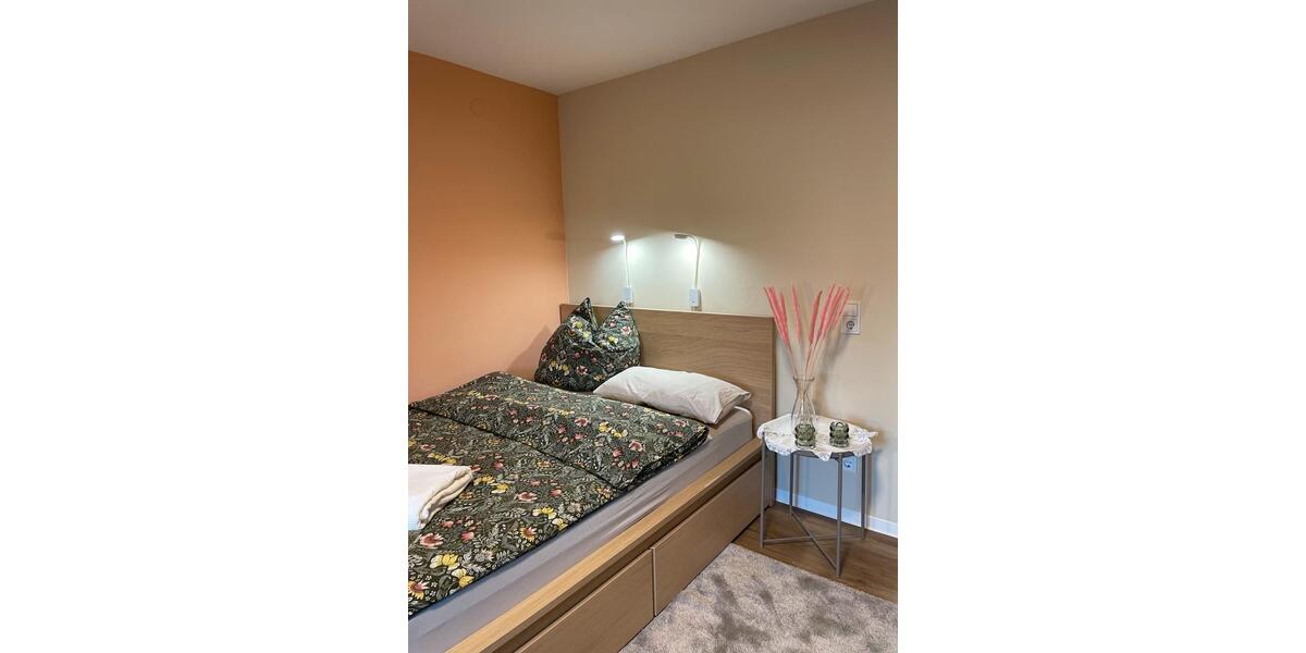 Erdgeschoßwohnung Illingen - 2 Zimmer, 60 m&sup2;, 600&euro; | Angebot:25171342