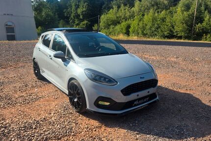 Ford Fiesta 112.300 km 14.999 &euro; Lebach 66822