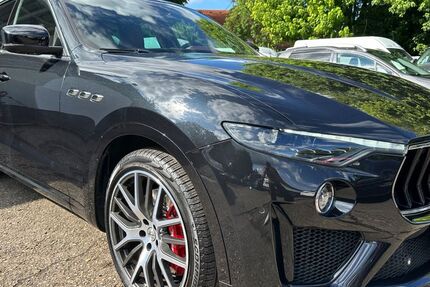 Maserati Levante 60.000 km 56.990 &euro; Ensdorf 66806