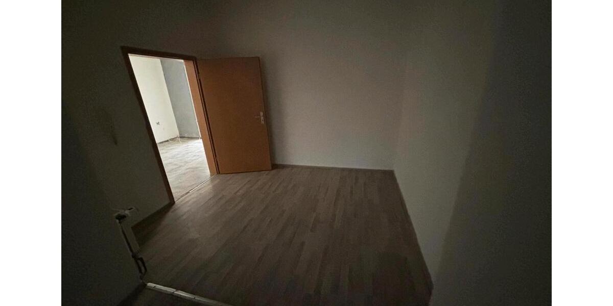 Erdgeschoßwohnung Bexbach - 4 Zimmer, 120 m&sup2;, 650&euro; | Angebot:25895213