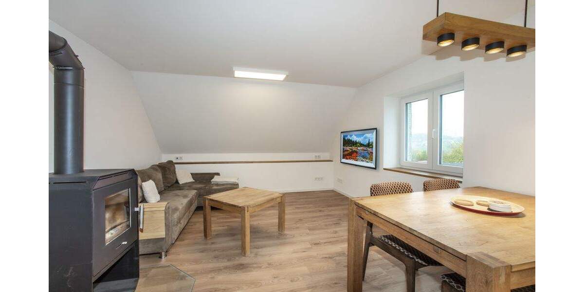 Mehrfamilienhaus, Wohnhaus Illingen / Uchtelfangen Uchtelfangen - 4 Zimmer, 118 m&sup2;, 210.000&euro; | Angebot:25799965