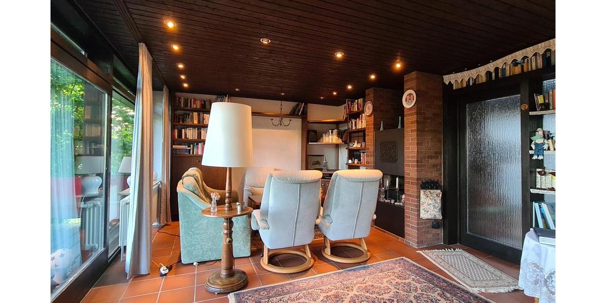 Bungalow mit Satteldach in idyllischer Ortsrandlage mit Fernblick - Einfamilienhaus Homburg | Angebot:21352445