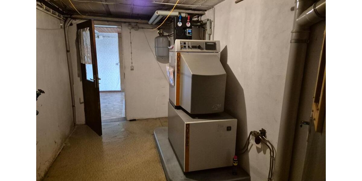 Einfamilienhaus Neunkirchen Heinitz - 5 Zimmer, 125 m&sup2;, 90.000&euro; | Angebot:25126497