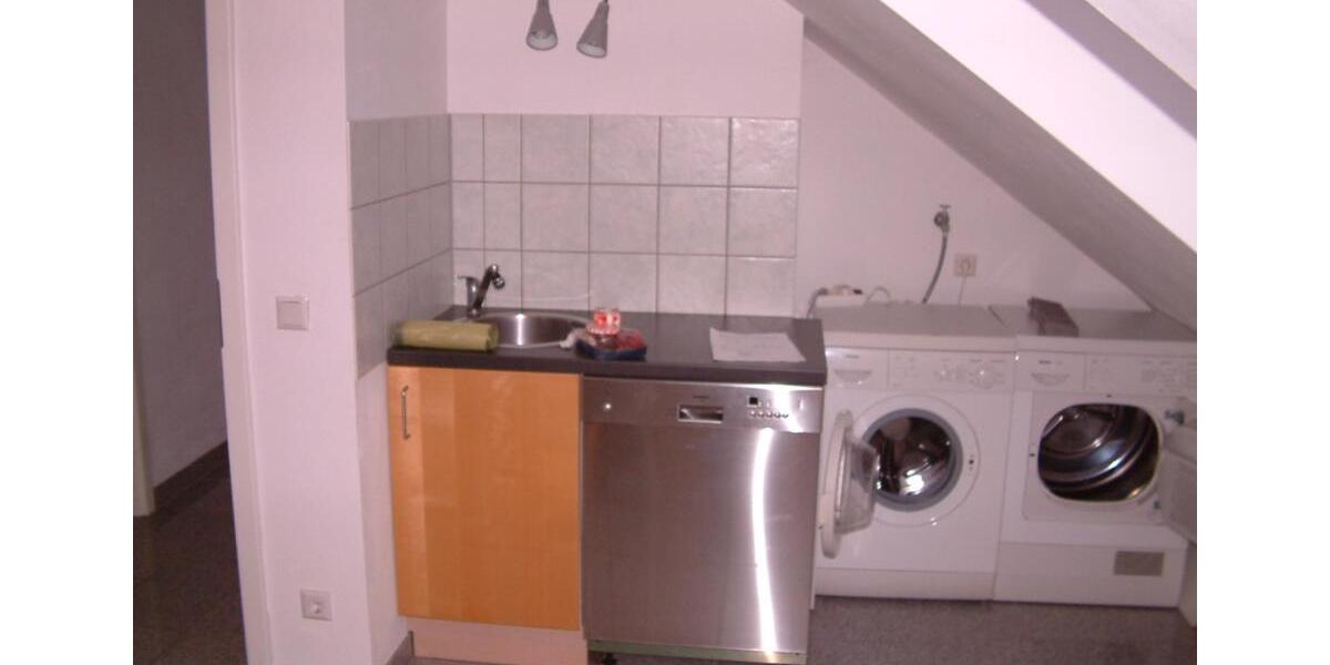 Dachgeschoßwohnung Saarbrücken Malstatt - 2 Zimmer, 53 m&sup2;, 480&euro; | Angebot:25960919