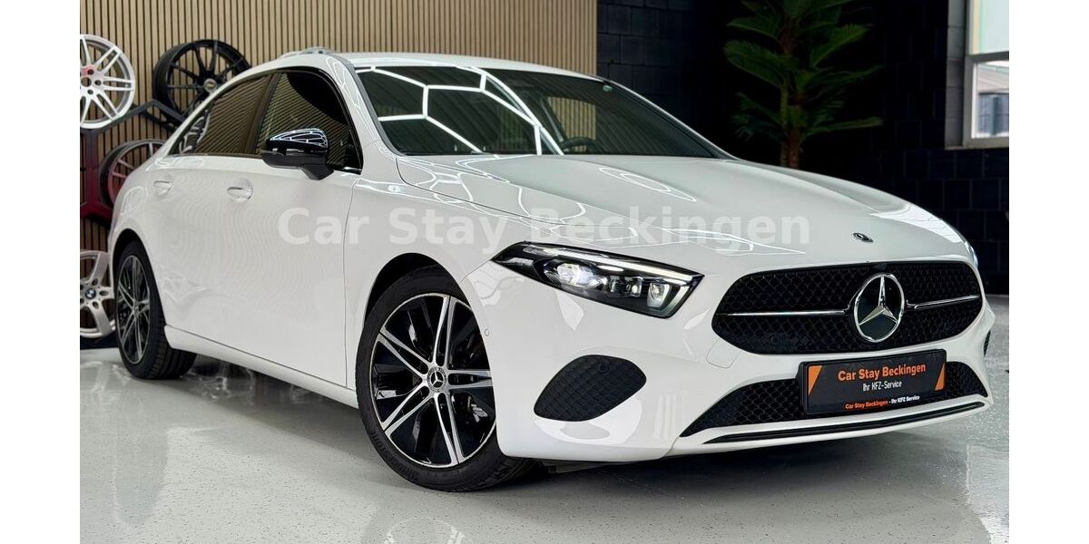 Mercedes-Benz A 200 8.000 km 30.990 &euro; Beckingen 66701