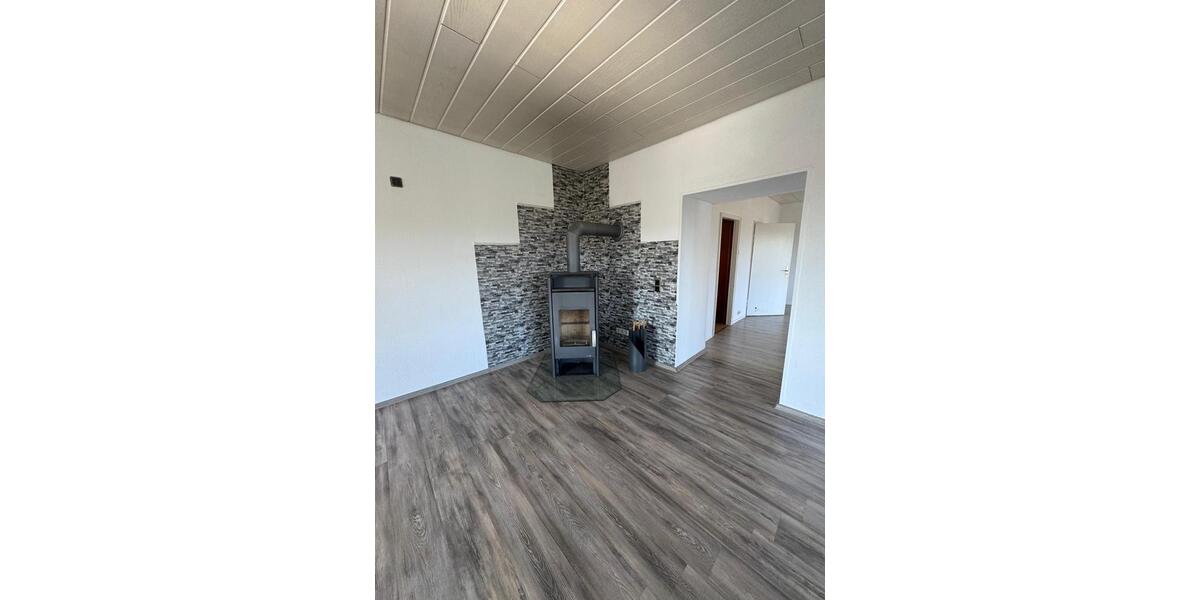 Mehrfamilienhaus, Wohnhaus Heusweiler - 8 Zimmer, 260 m&sup2;, 329.000&euro; | Angebot:24819535