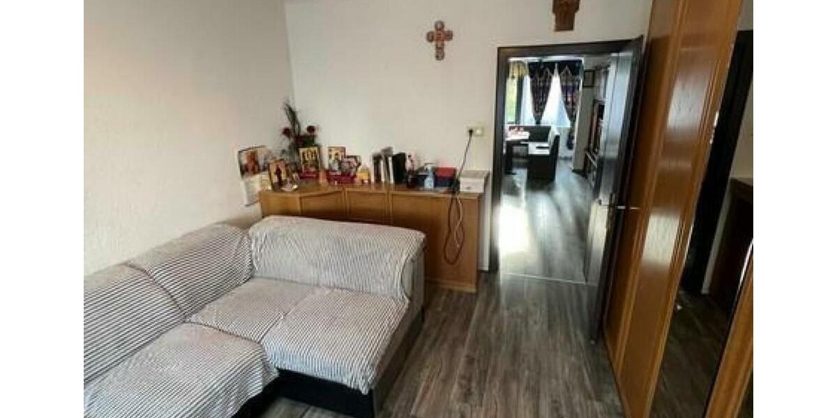 Reihenhaus Völklingen - 10 Zimmer, 196 m&sup2;, 251.000&euro; | Angebot:25394744