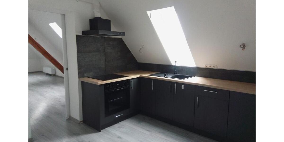 Dachgeschoßwohnung Zweibrücken - 3 Zimmer, 68 m&sup2;, 700&euro; | Angebot:24811338