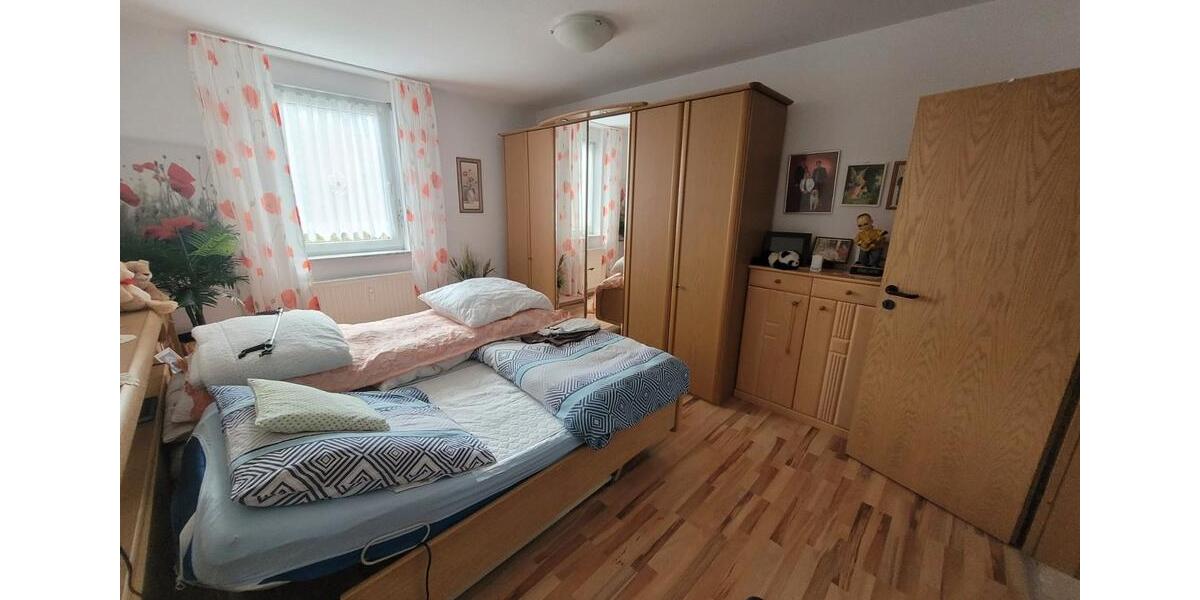 Erdgeschoßwohnung Bexbach - 3 Zimmer, 79 m&sup2;, 670&euro; | Angebot:25993381
