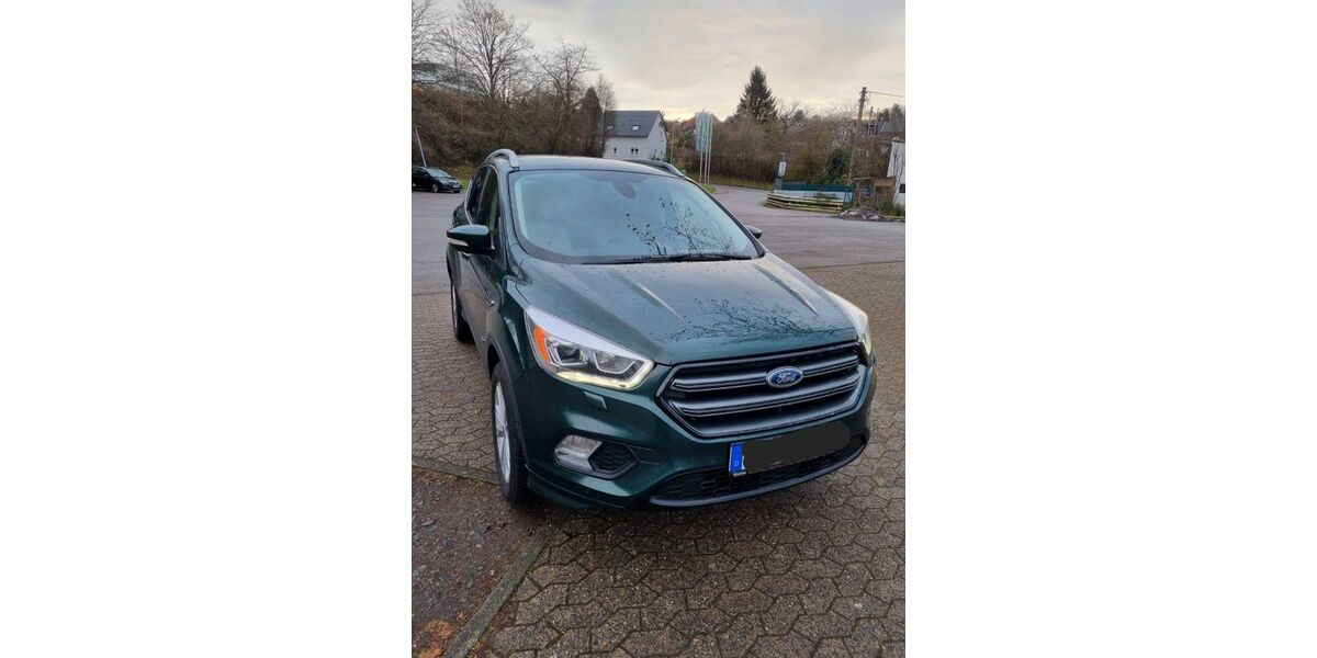 Ford Kuga 115.000 km 14.599 &euro; Püttlingen 66346