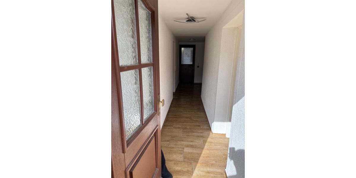 Erdgeschoßwohnung Beckingen - 3 Zimmer, 70 m&sup2;, 870&euro; | Angebot:25420791