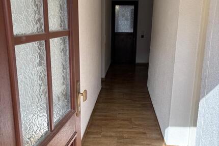 Wohnung Beckingen - 3 Zimmer, 70 m&sup2;, 870&euro; | Angebot:25420791