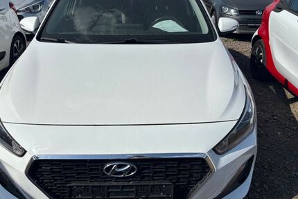 Hyundai i30 128.629 km 10.390 &euro; Lebach 66822