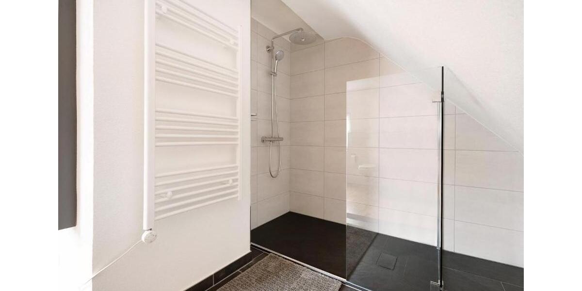 Dachgeschoßwohnung Tholey - 3 Zimmer, 87 m&sup2;, 650&euro; | Angebot:23689562