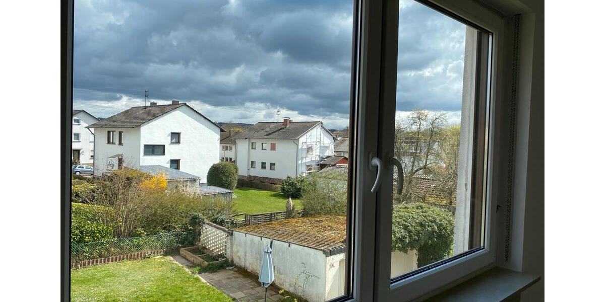 Etagenwohnung Heusweiler - 4 Zimmer, 86 m&sup2;, 700&euro; | Angebot:25944438