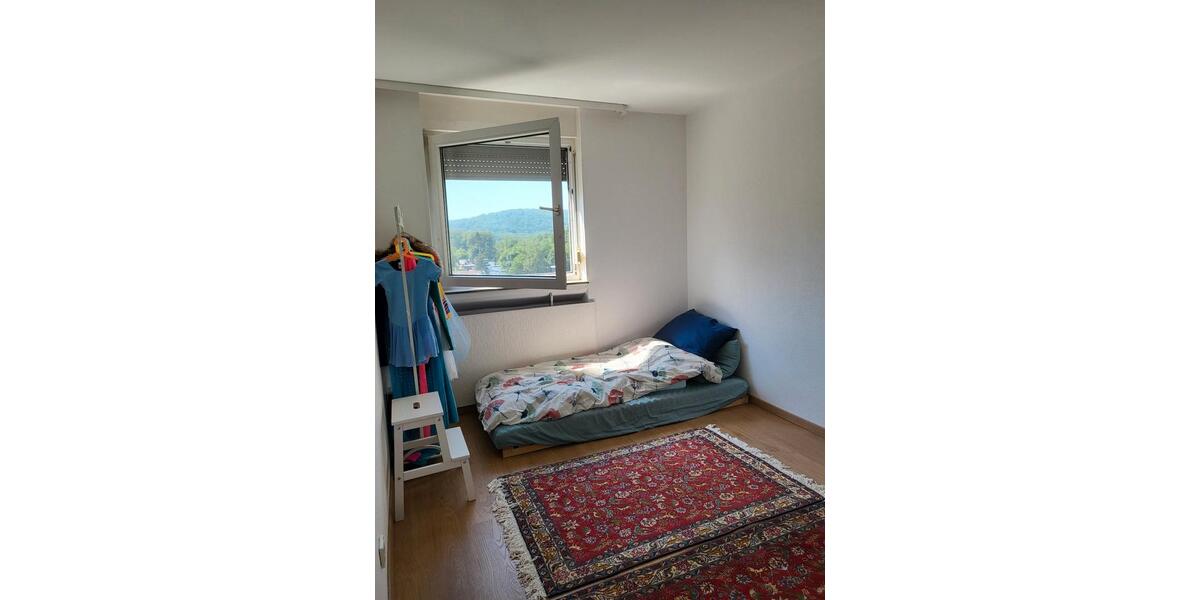 Etagenwohnung Saarbrücken Dudweiler - 4 Zimmer, 90 m&sup2;, 169.000&euro; | Angebot:26858146