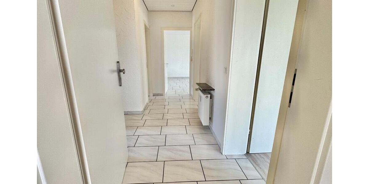 Erdgeschoßwohnung Kleinblittersdorf - 3.5 Zimmer, 95 m&sup2;, 850&euro; | Angebot:26184098