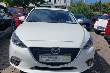 Mazda 3 106.272 km 10.900 &euro; Saarbrücken 66130