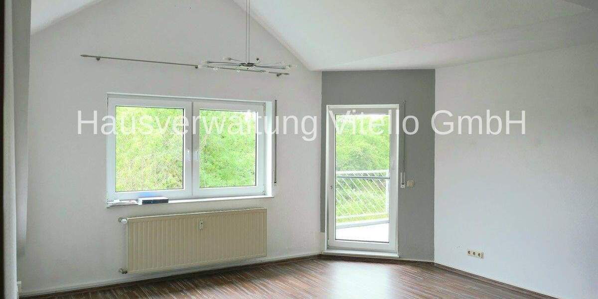 Etagenwohnung Saarlouis / Neuforweiler Neuforweiler - 3 Zimmer, 80 m&sup2;, 195.000&euro; | Angebot:25699687