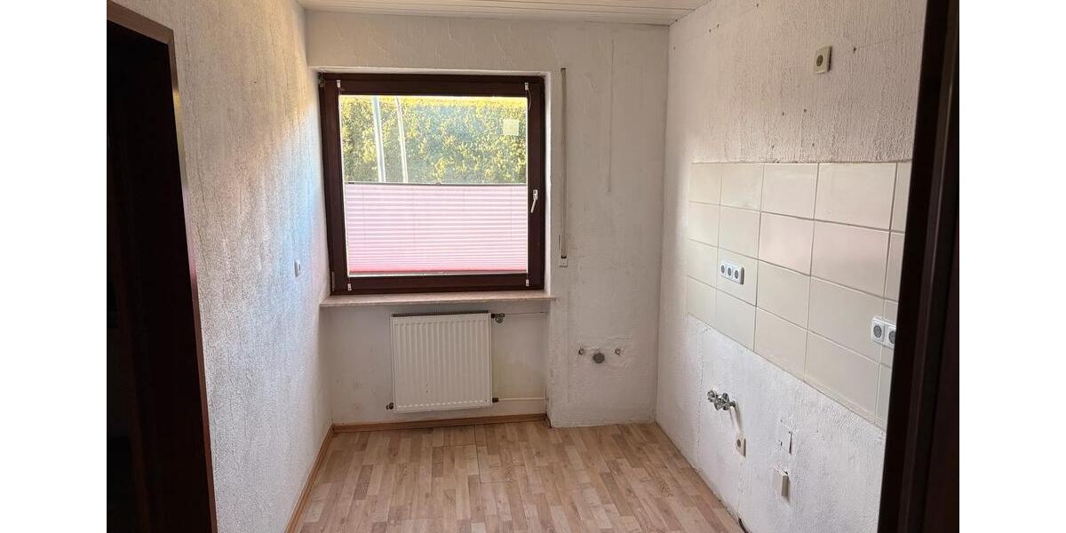 Einfamilienhaus Schiffweiler - 4.5 Zimmer, 165 m&sup2;, 295.000&euro; | Angebot:25942889