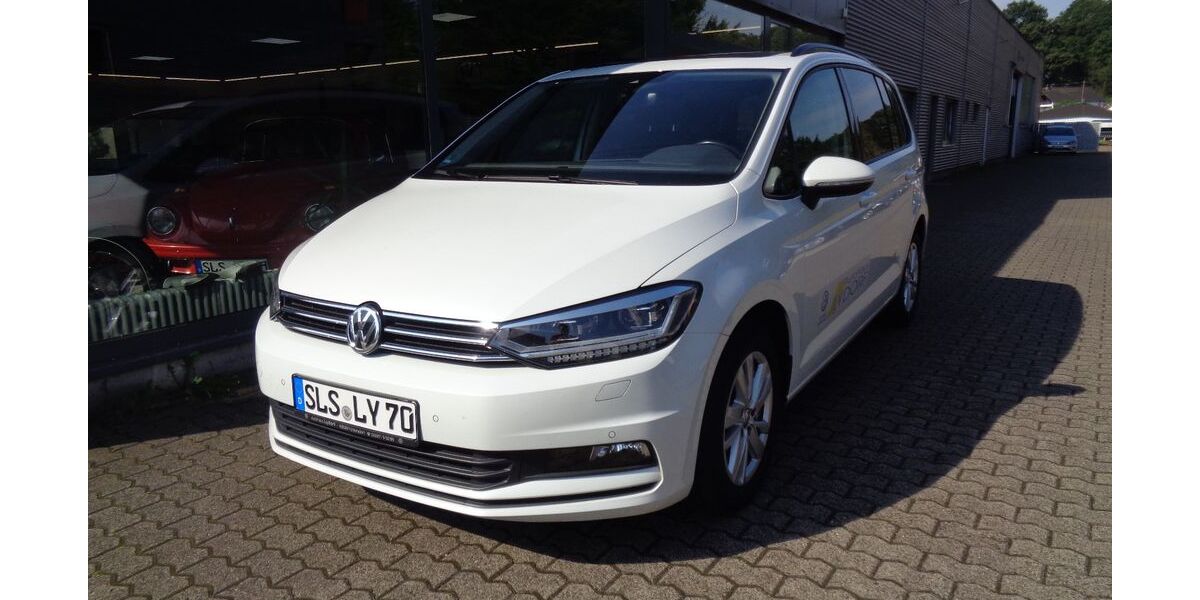 VW Touran 136.500 km 19.900 &euro; Schmelz 66839