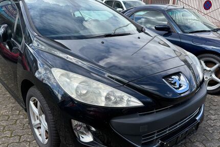 Peugeot 308 177.000 km 2.990 &euro; Lebach 66822