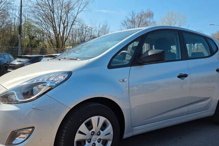 Hyundai ix20 125.000 km 4.880 &euro; Saarlouis 66740