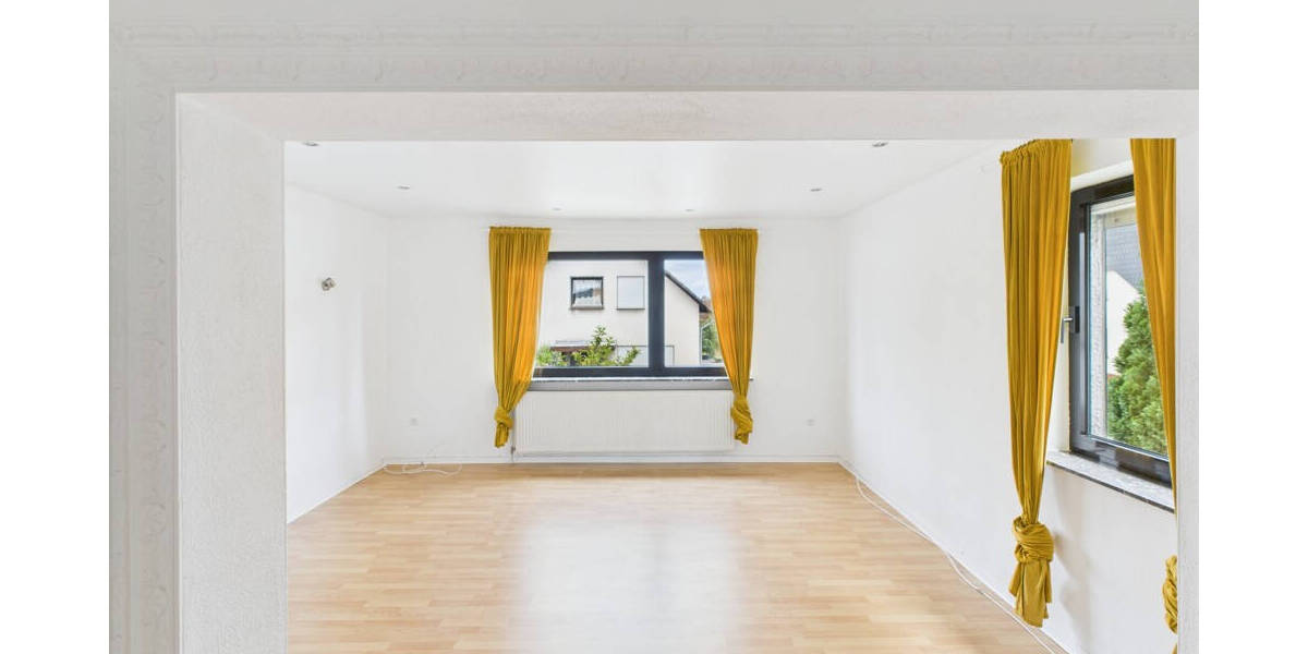 Mehrfamilienhaus, Wohnhaus Wadgassen - 9 Zimmer, 220 m&sup2;, 399.000&euro; | Angebot:25706636