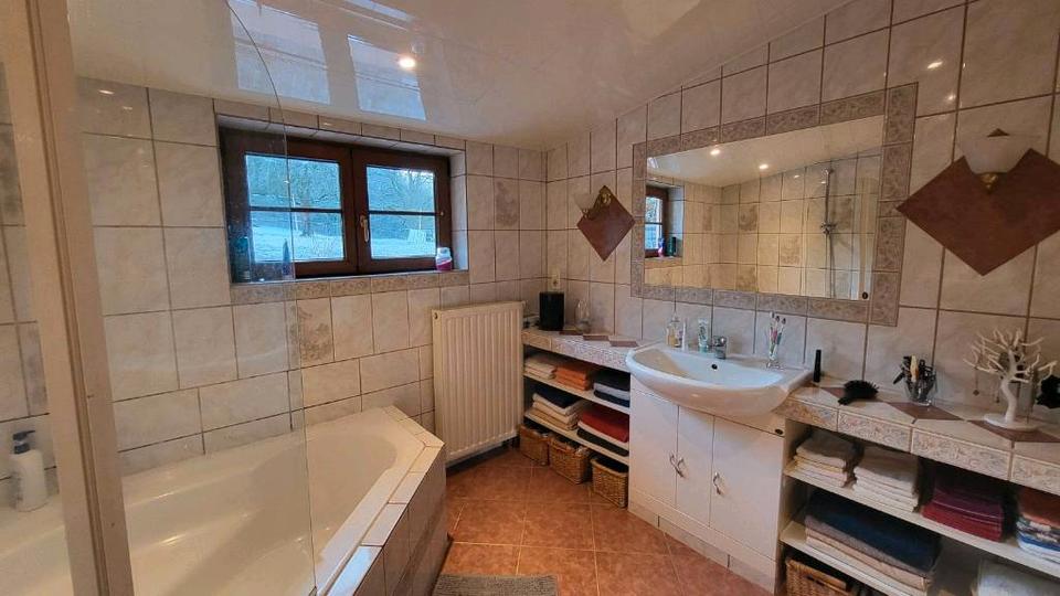 Bauernhaus, Landhaus Saarbrücken - 6 Zimmer, 131 m&sup2;, 290.000&euro; | Angebot:27102524