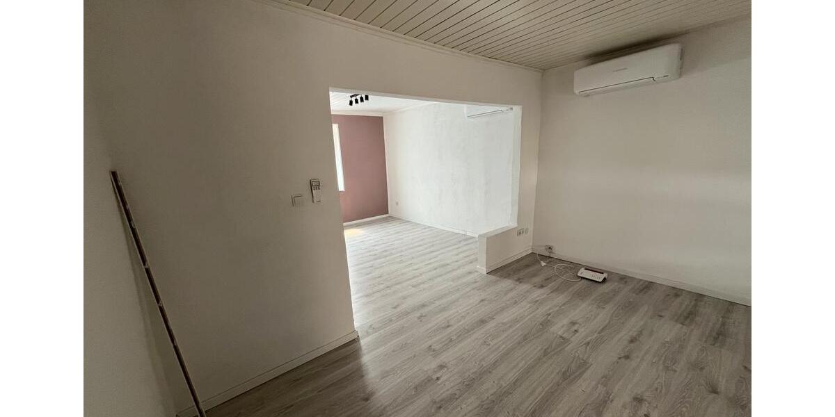 Erdgeschoßwohnung Saarbrücken Dudweiler - 2 Zimmer, 75 m&sup2;, 700&euro; | Angebot:26577473