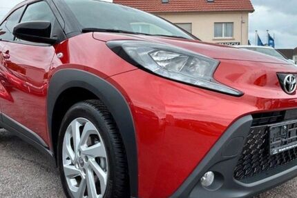 Toyota Aygo (X) 2.731 km 15.990 &euro; Saarbrücken 66117
