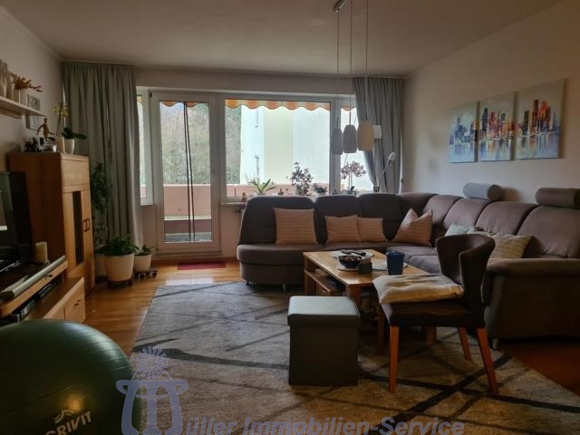 Schöne gepflegte 2 ZKB-Eigentumswohnung in Zentrumslage von Homburg - Etagenwohnung Homburg | Angebot:21636625