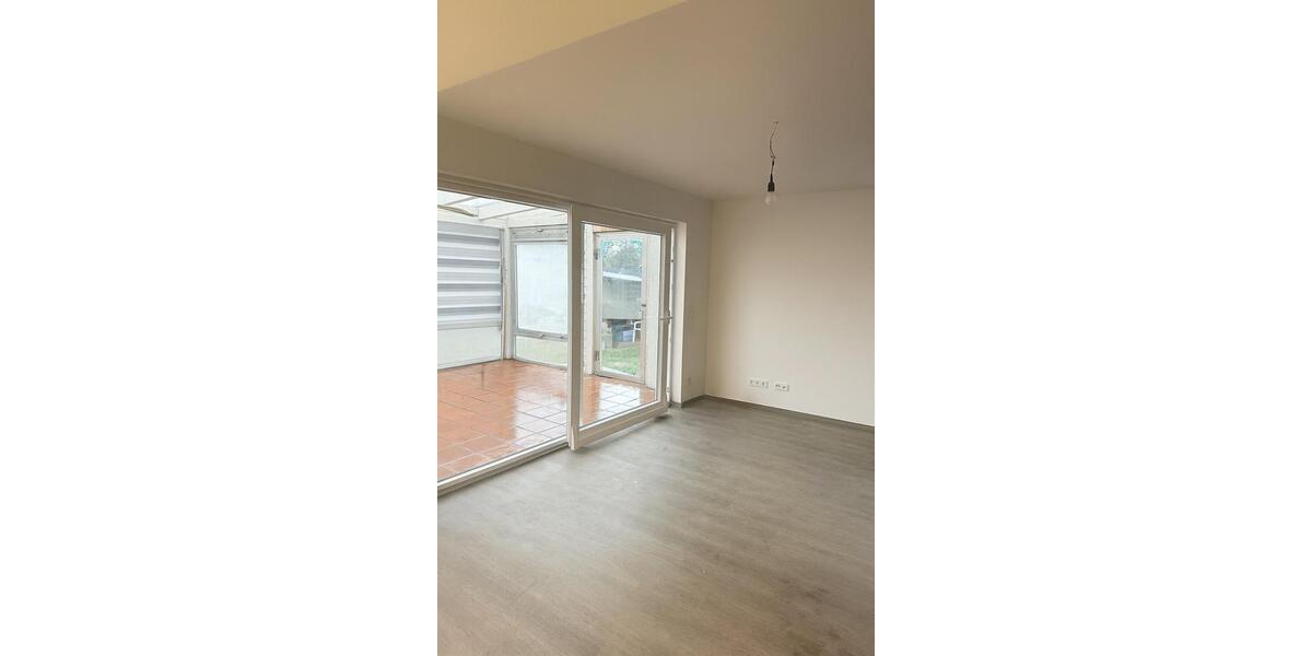 Erdgeschoßwohnung Blieskastel - 2 Zimmer, 63 m&sup2;, 700&euro; | Angebot:25168463