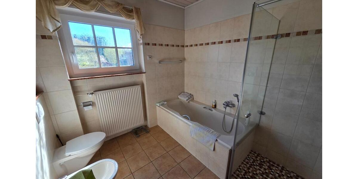 Einfamilienhaus Blieskastel - 5 Zimmer, 136 m&sup2;, 419.000&euro; | Angebot:26381556